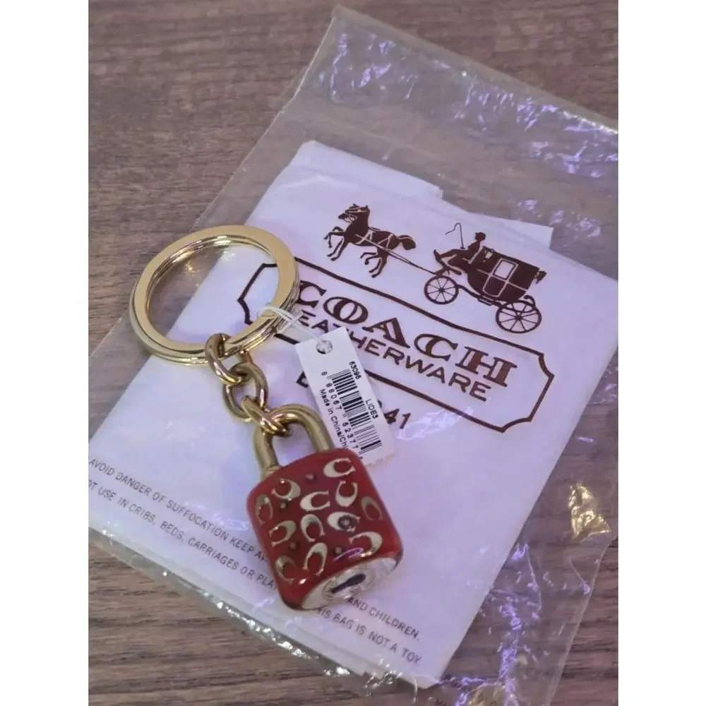 NWT Coach Lucite Lock Key Fob/ Keychain Red Currant 63095